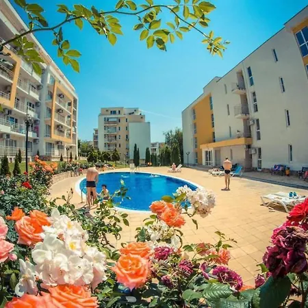 Beautiful 2-Bed Apartment In Sveti Vlas